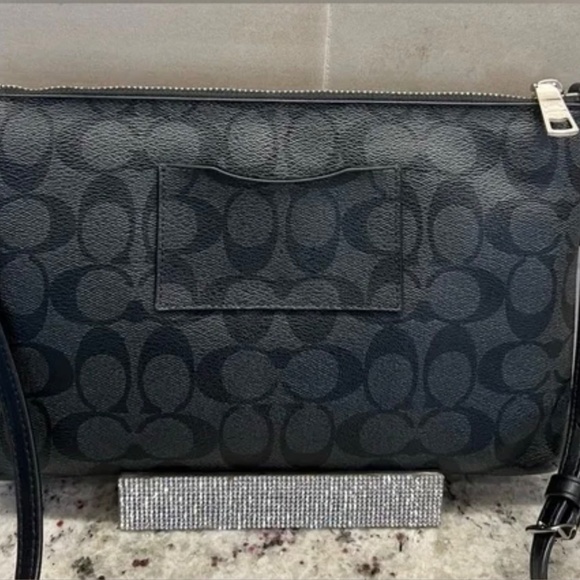Coach 🎁Signature Coated Canvas Black Crossbody Bag Removable Leather Pouch - Picture 2 of 13